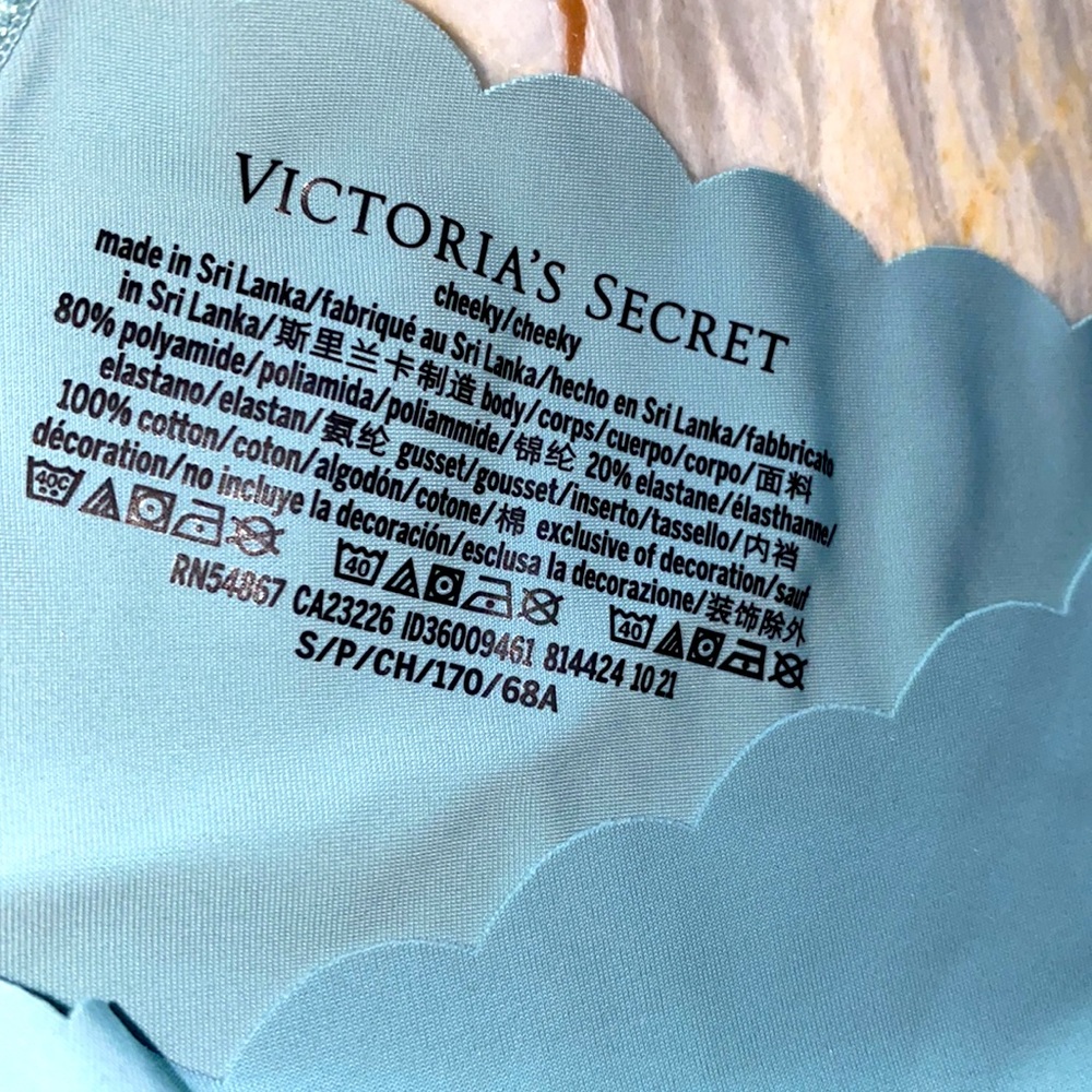 Small Light Blue Sexy Illusions Cheeky No Show‎ Seamless Panty Bikini Scalloped - Picture 3 of 6
